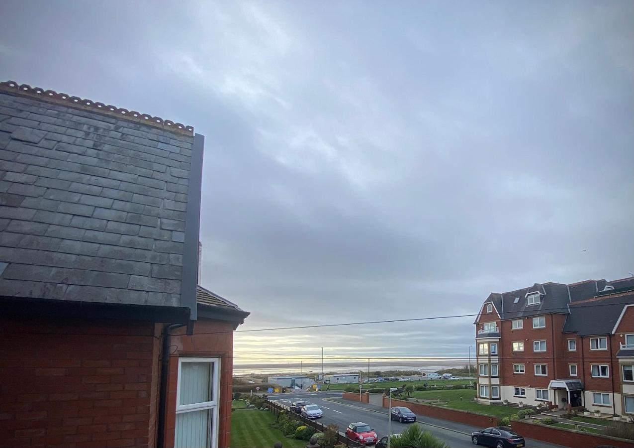 Cumbria Guest House Lytham St. Annes Eksteriør bilde